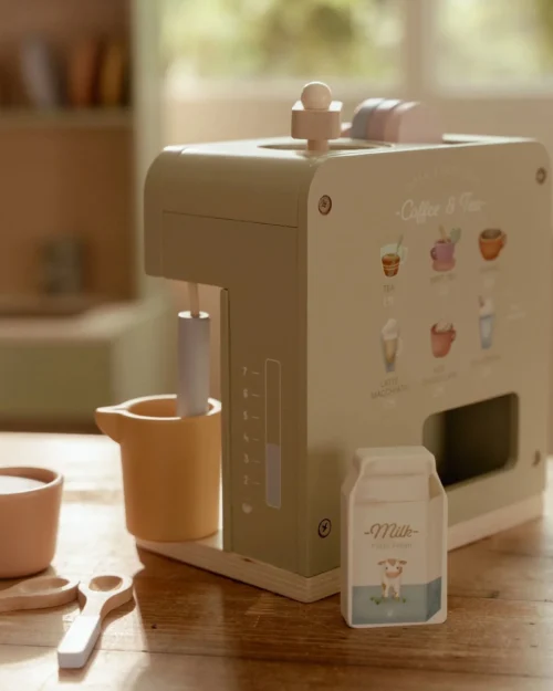 Wooden coffee maker
